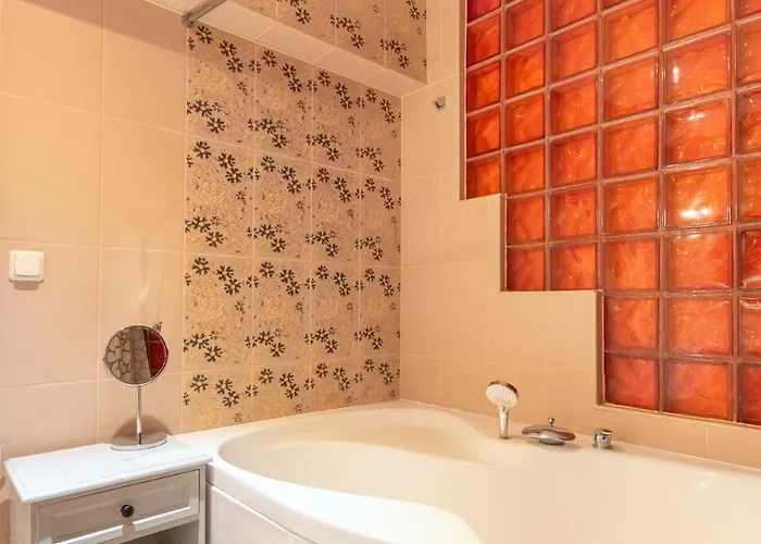 Cozy Urban Apartament